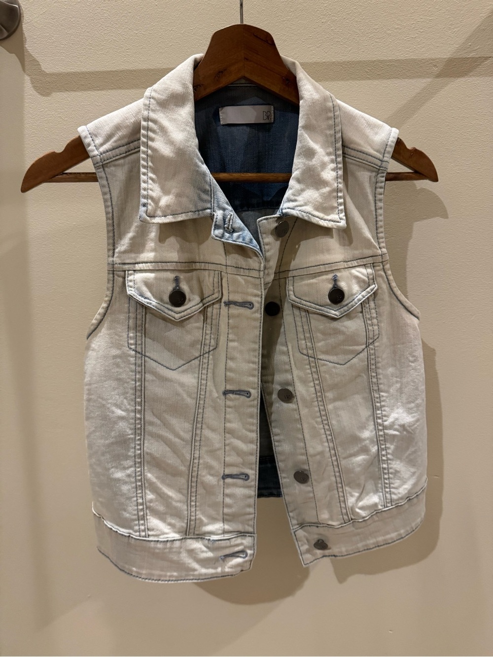 bp Light Wash Denim Vest in Faded White/Blue